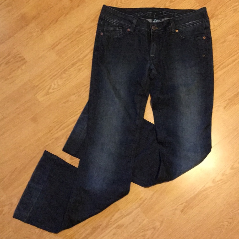 Dark Wash Jeans 30 waist